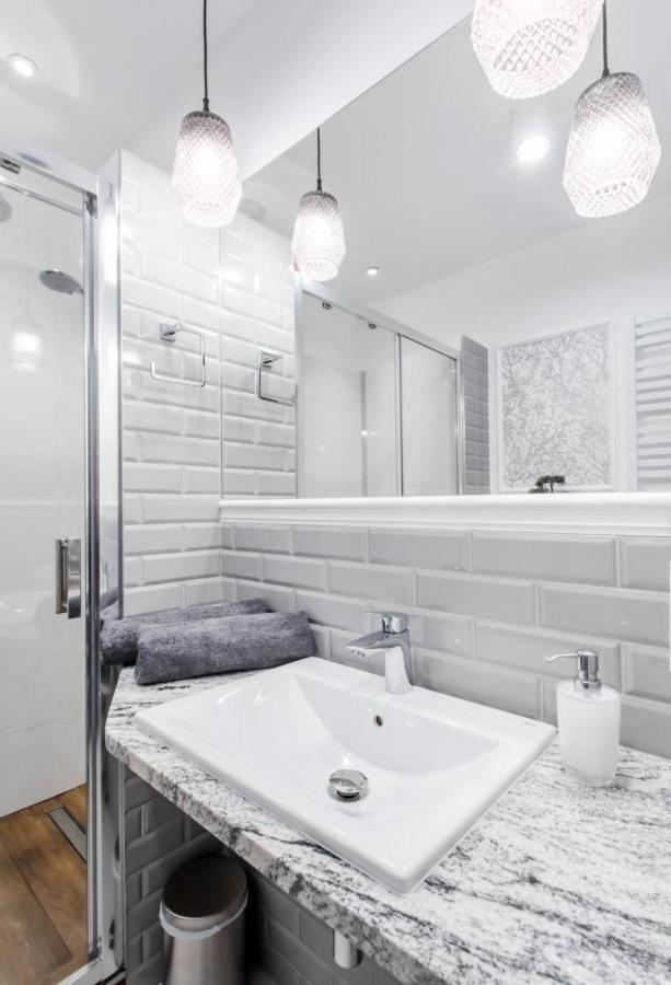 Greenview Warsaw City Centre Ogrodowa Fv المظهر الخارجي الصورة